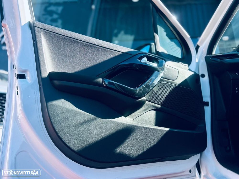Peugeot 208 1.2 PureTech Active - 23