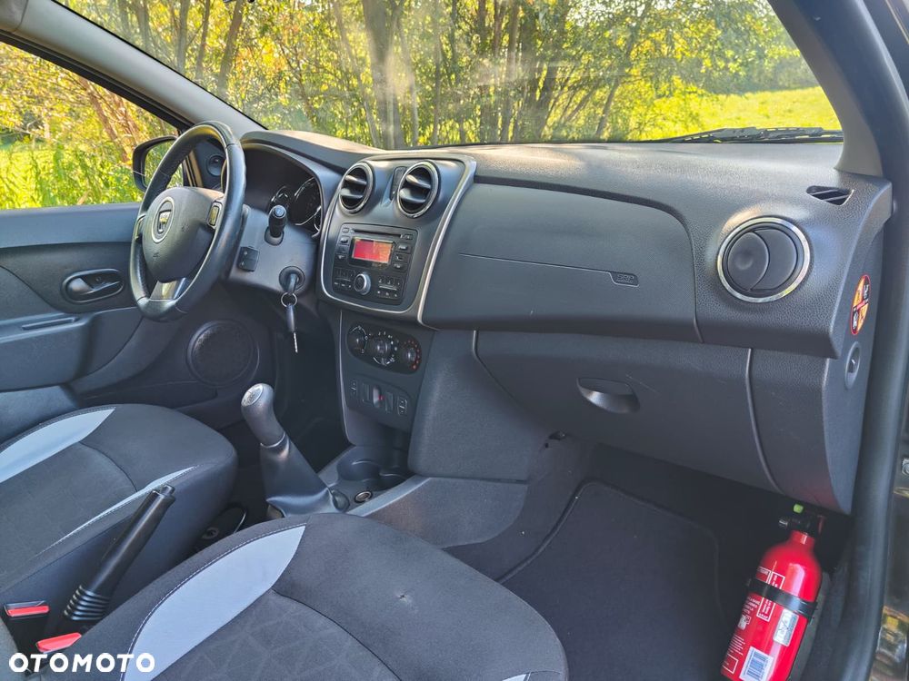 Dacia Sandero dCi 90 Laureate - 23