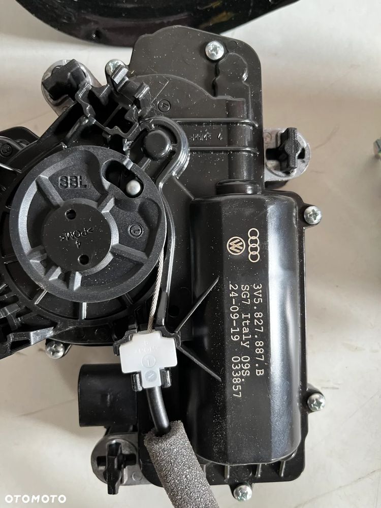 ZESTAW KLAPY ELEKTRYCZNEJ A4 B9 AVANT - 3