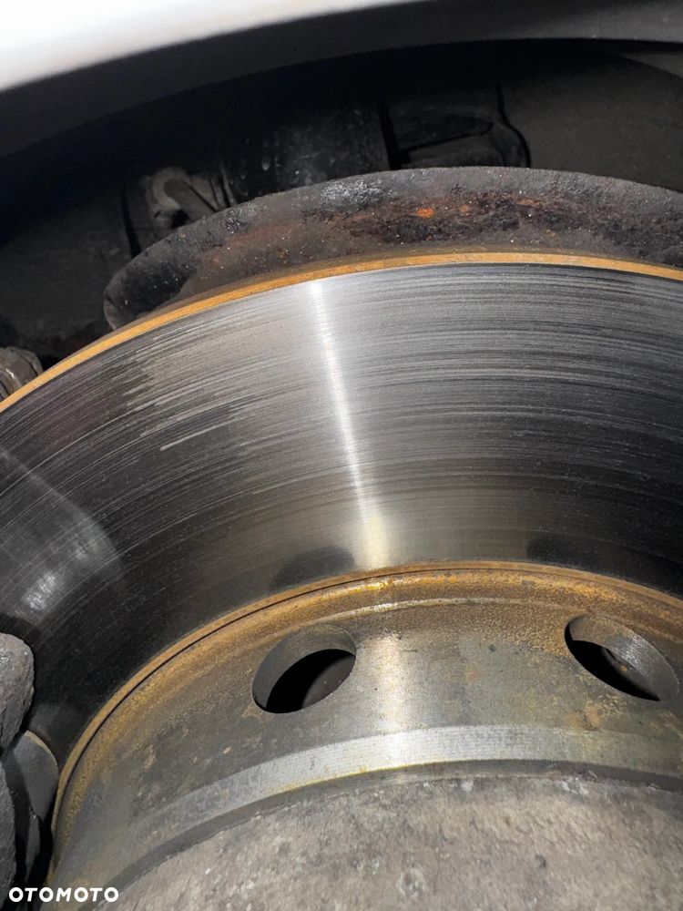 Mercedes-Benz W124 (1984-1993) - 37