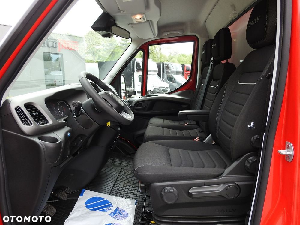 Iveco DAILY 35S18 NOWY KONTENER 10 PALET TEMPOMAT NAWIGACJA KLIMATYZACJA LEDY 180KM - 29
