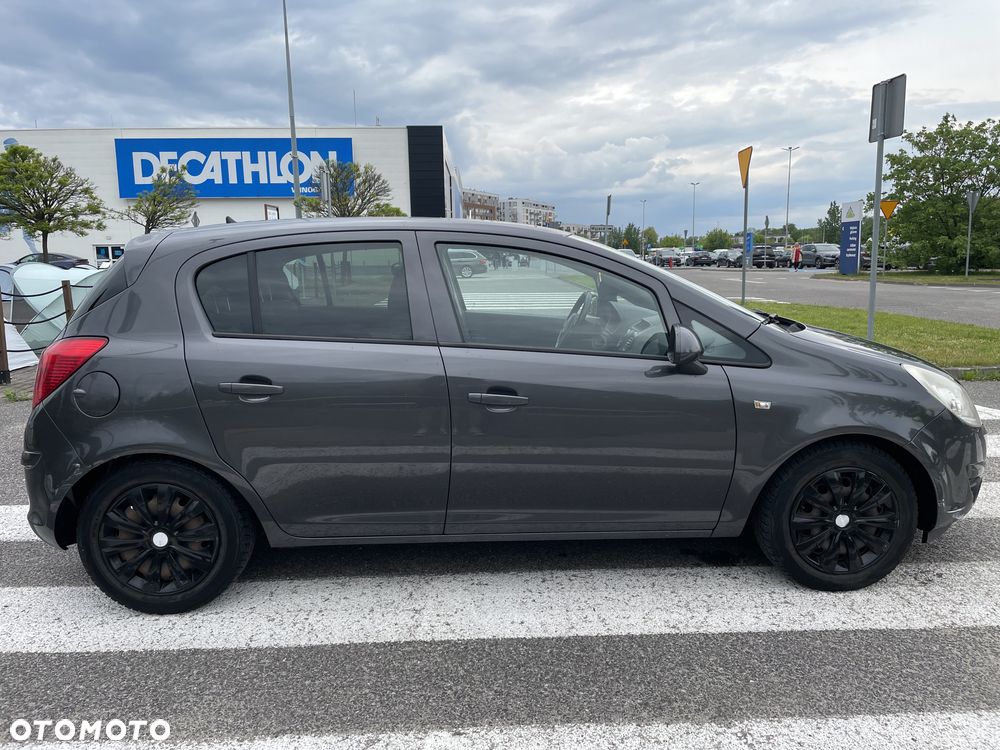 Opel Corsa ver-1-2-16v - 5