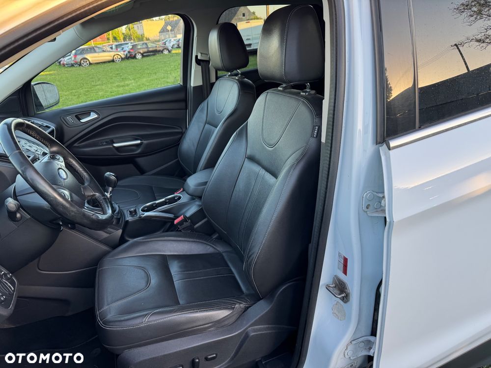 Ford Kuga 2.0 TDCi 4x4 Trend - 25