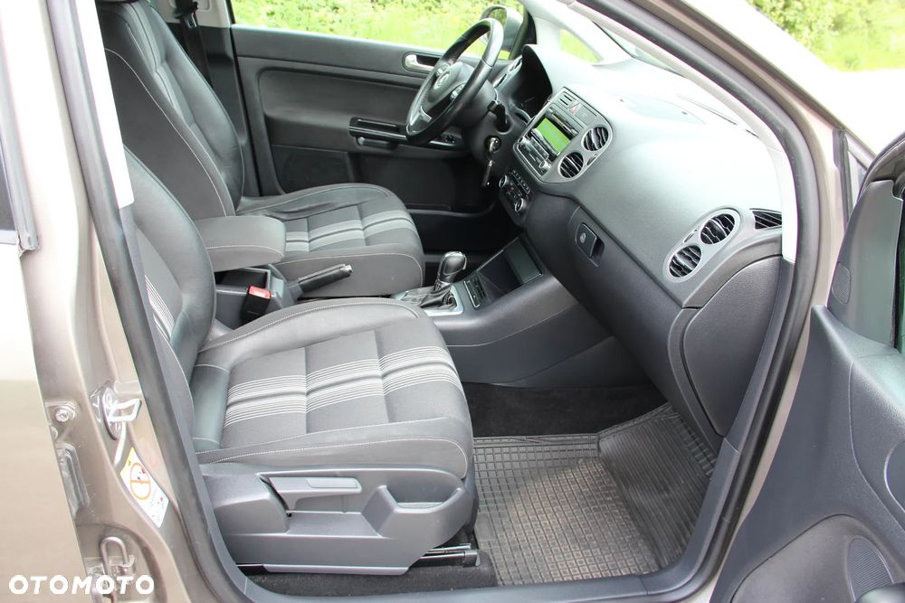 Volkswagen Golf Plus 1.6 TDI DPF DSG MATCH - 18