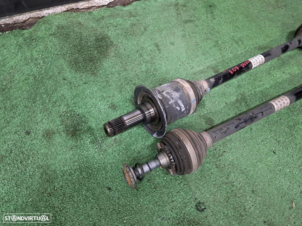 Eixo  suspensão Transmissão BMW Serie 3 G20 G21 318 320 325 330 ano 2019-2024 - 2