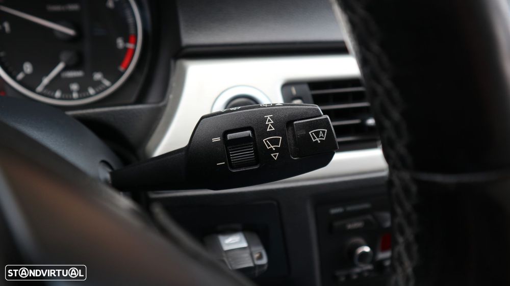 BMW 318 - 18