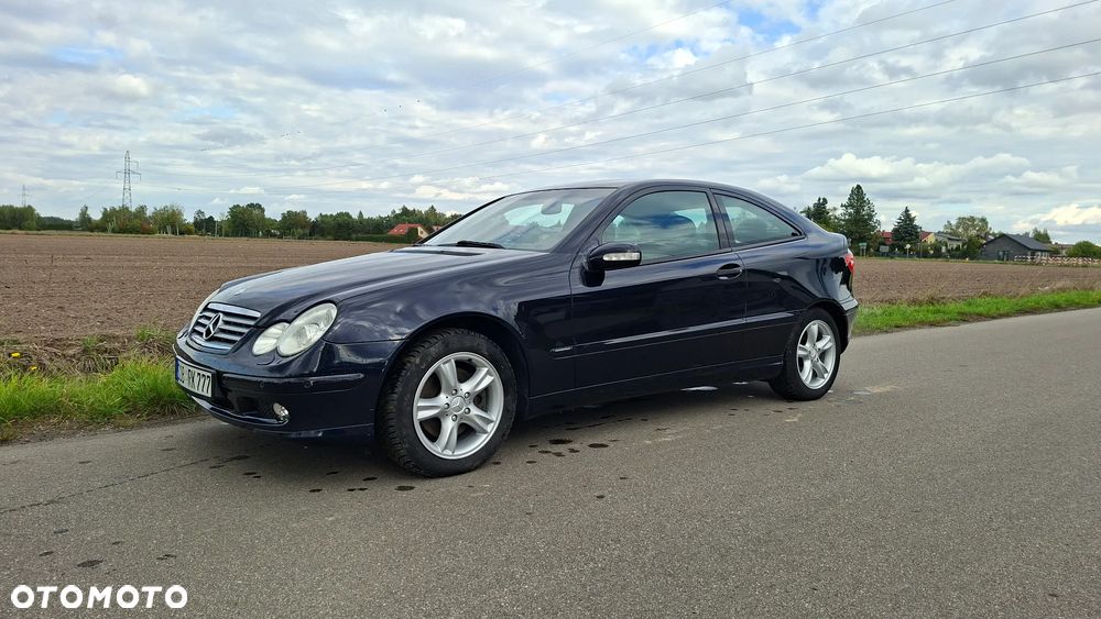 Mercedes-Benz Klasa C 320 Avantgarde - 14