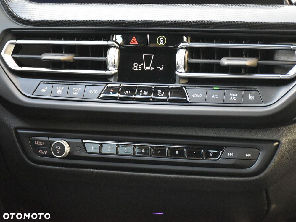 BMW Seria 2 - 31