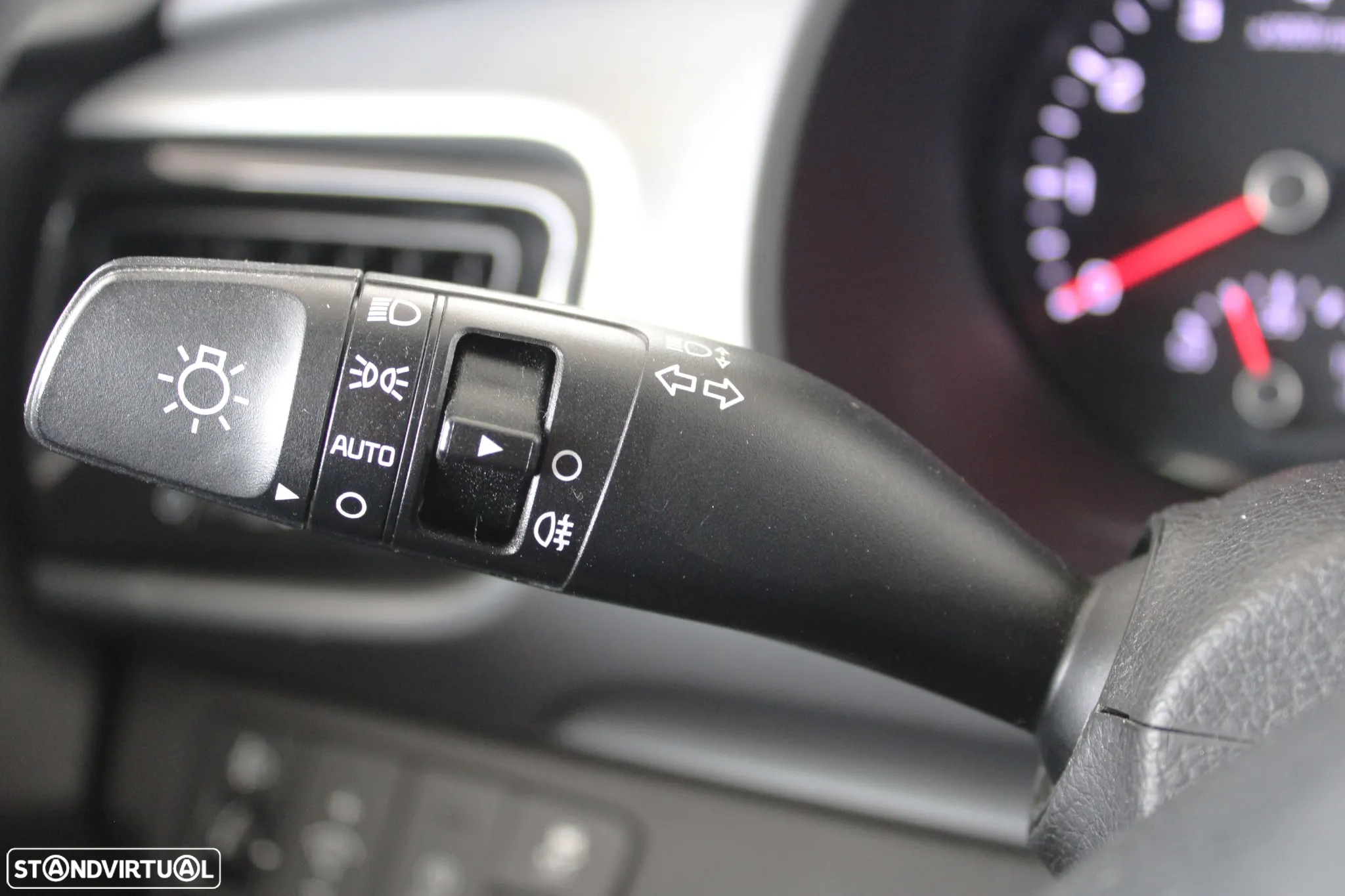 Kia Stonic 1.2 Dynamic - 15