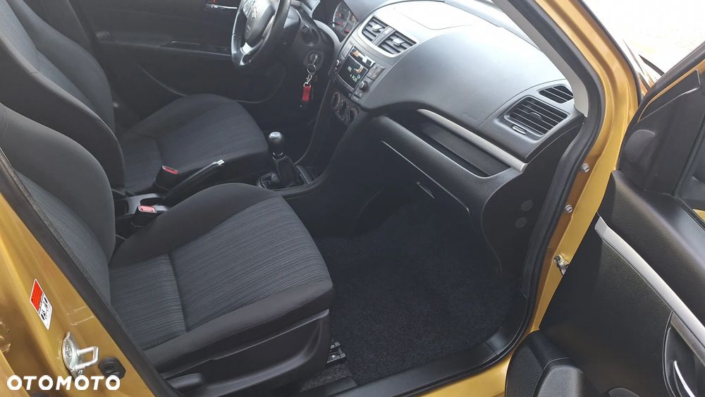 Suzuki Swift 1.2 4x4 Club - 10