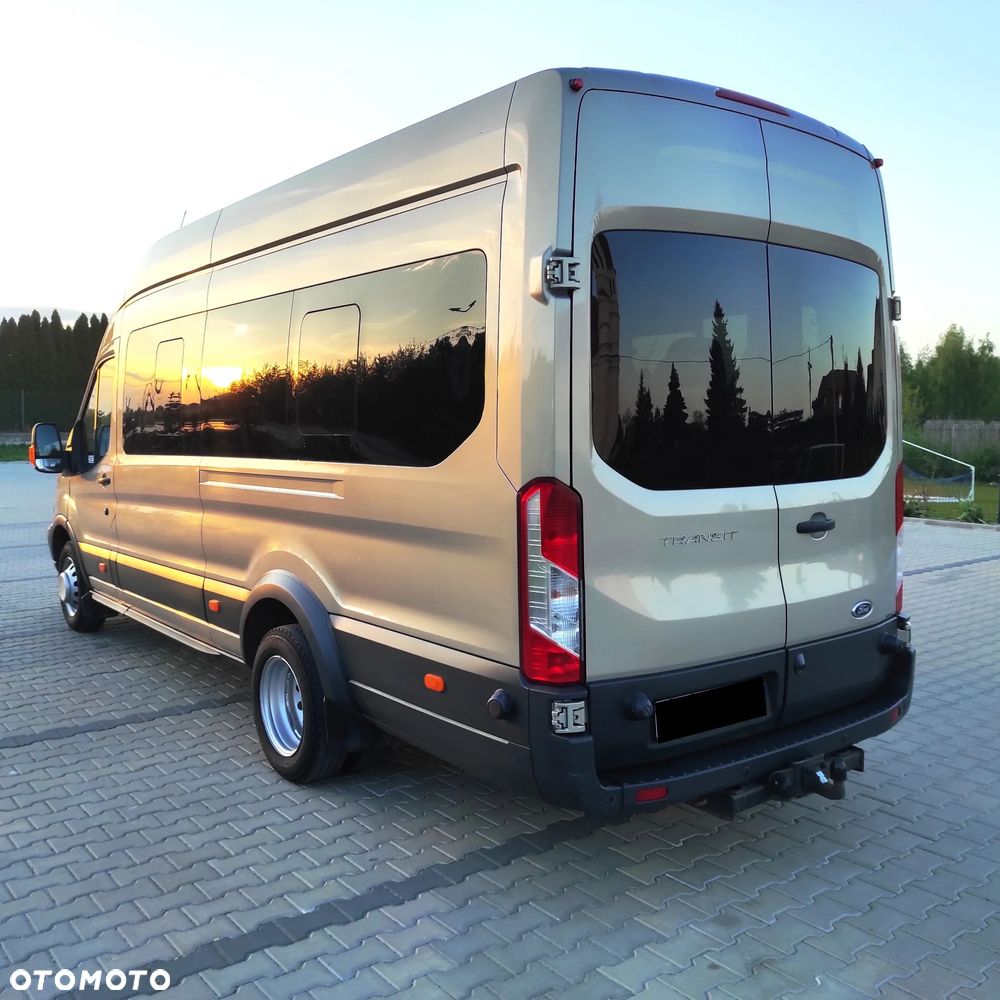 Ford Transit Autobus 18 osób 2.2 TDCI 155 KM 2017 r - 8