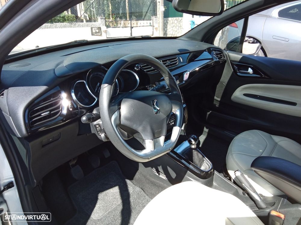 DS DS3 Cabrio Pure Tech 82 Chic - 16