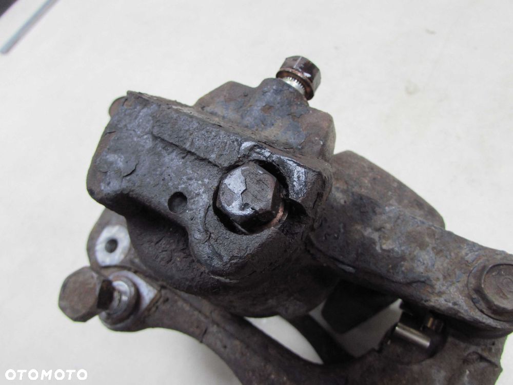 MITSUBISHI CANTER FUSO 7C 9C 3.0 E6 17R ZACISK HAMULCOWY TYL LEWY 13-22 - 6