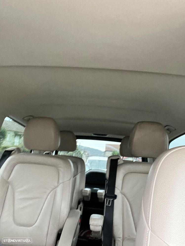 Mercedes-Benz V 220 CDI Longa Avantgarde - 6