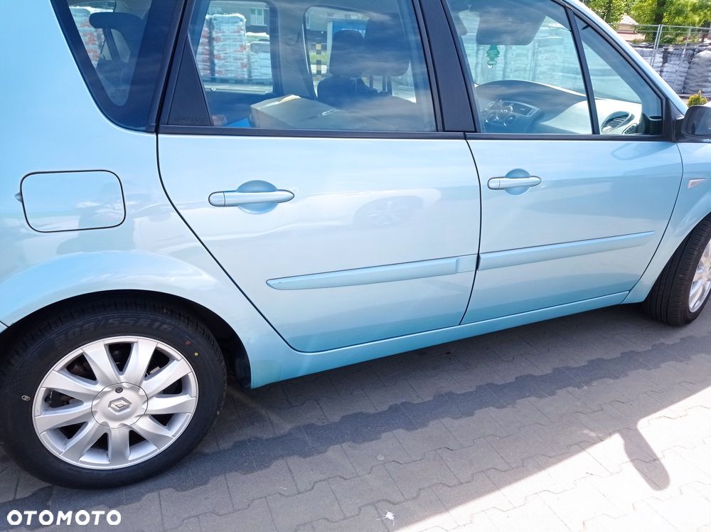 Renault Scenic 2.0 16V Privilege - 33