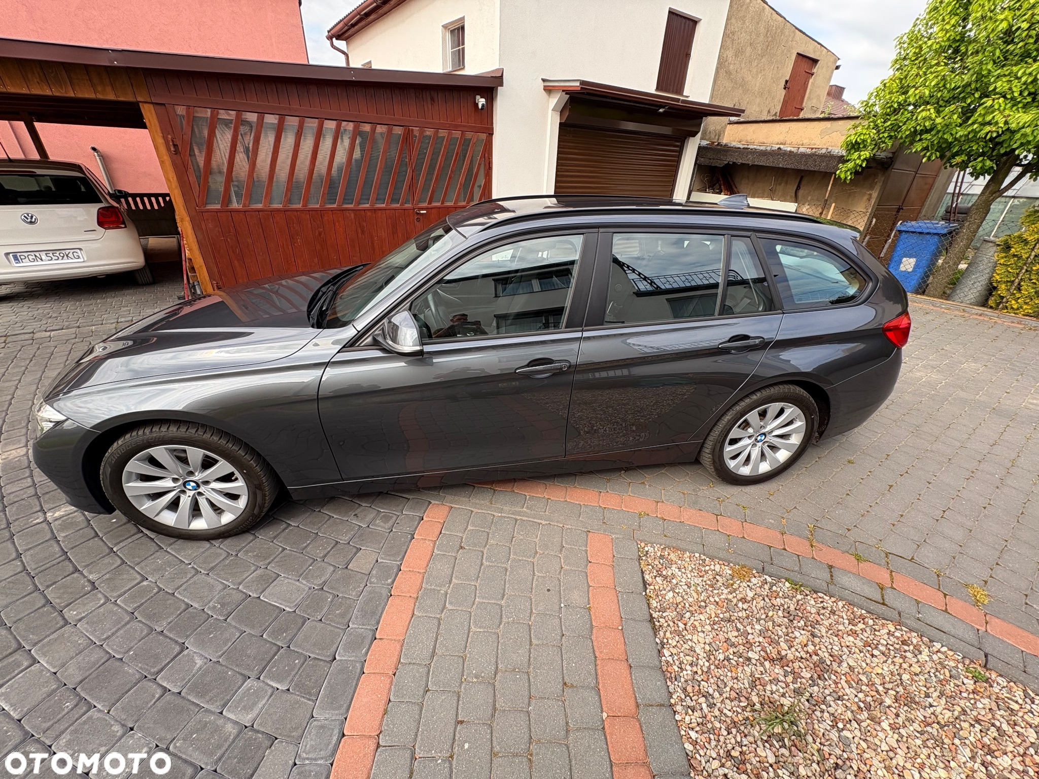 BMW Seria 3 318d Touring - 7