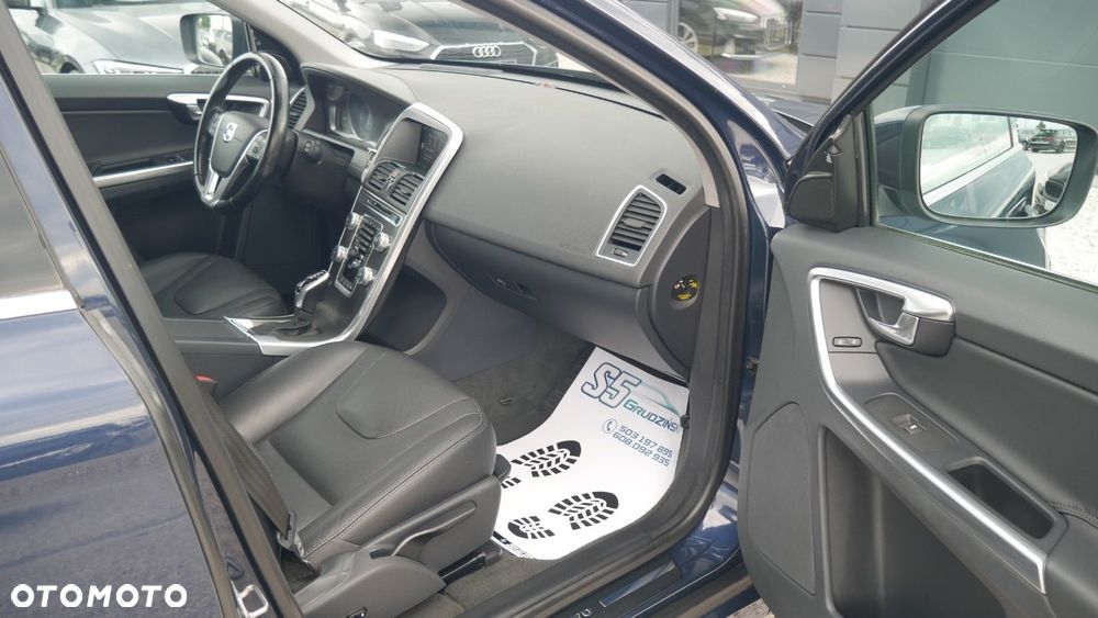 Volvo XC 60 - 14
