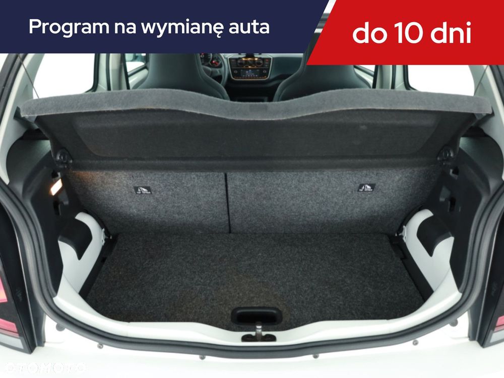 Volkswagen up! - 14