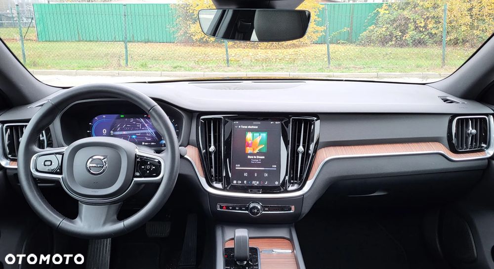 Volvo S60 B5 B AWD Ultimate Dark - 11