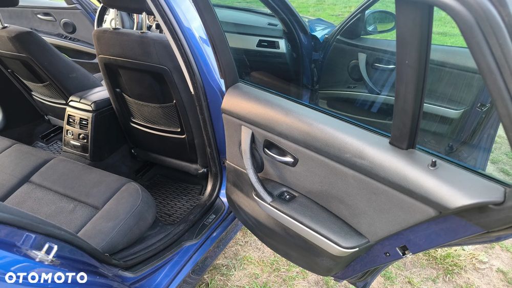 BMW Seria 3 - 12