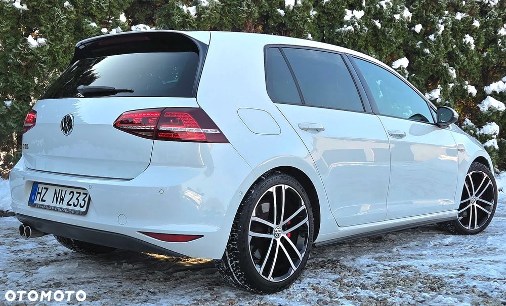 Volkswagen Golf GTD 2.0 TDI SCR DSG - 14