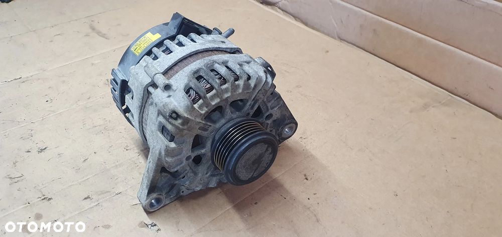 Alternator prądnica Kia Sportage III 1.7 CRDI 37300-2A850 - 2