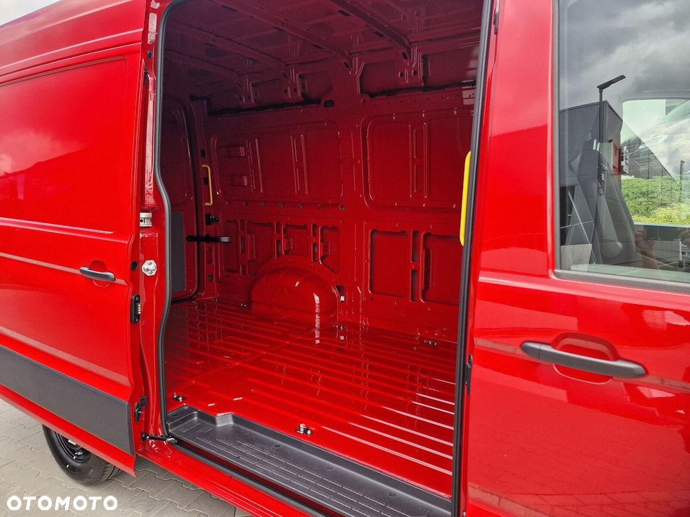 Volkswagen Crafter - 14