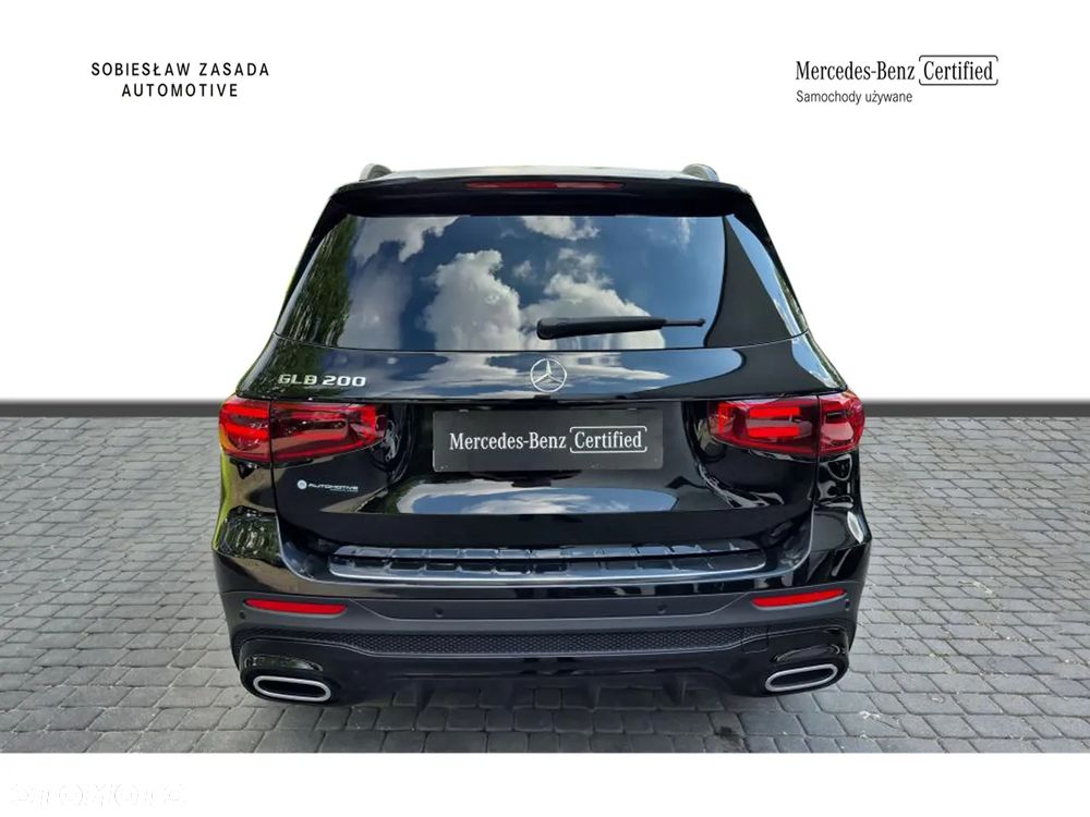 Mercedes-Benz GLB 200 AMG Line 7G-DCT - 4