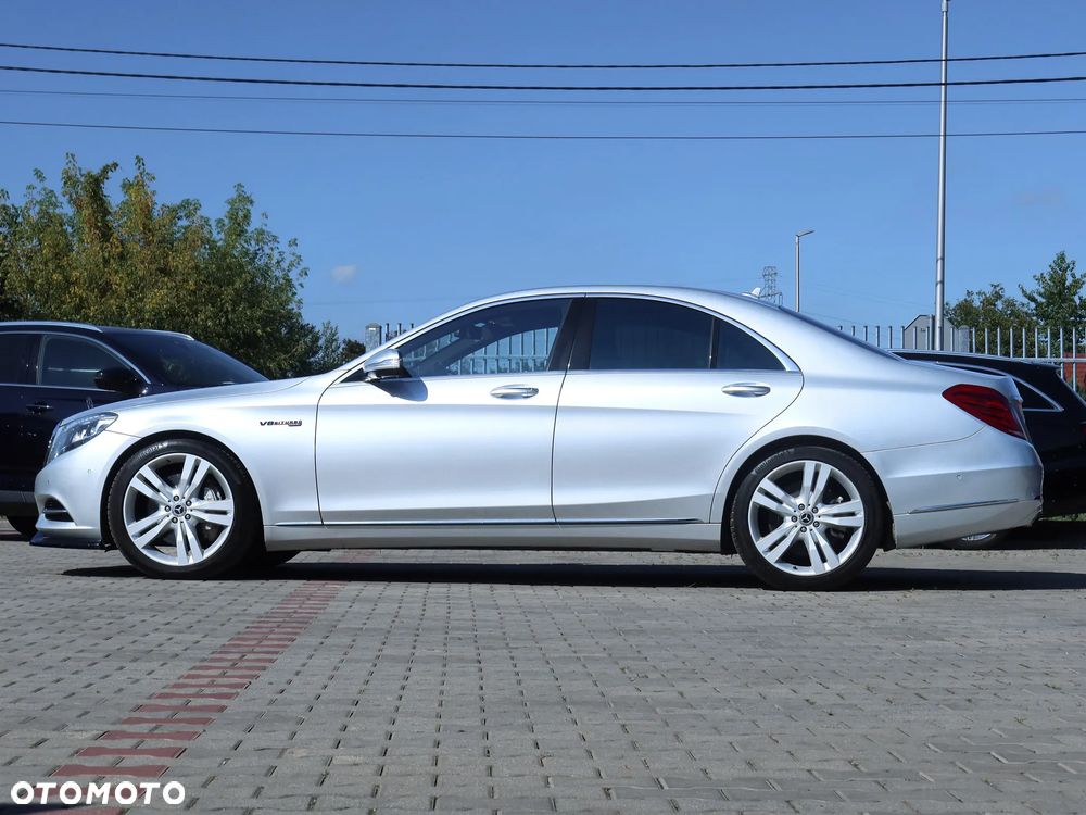 Mercedes-Benz Klasa S 500 4-Matic 7G-TRONIC - 31