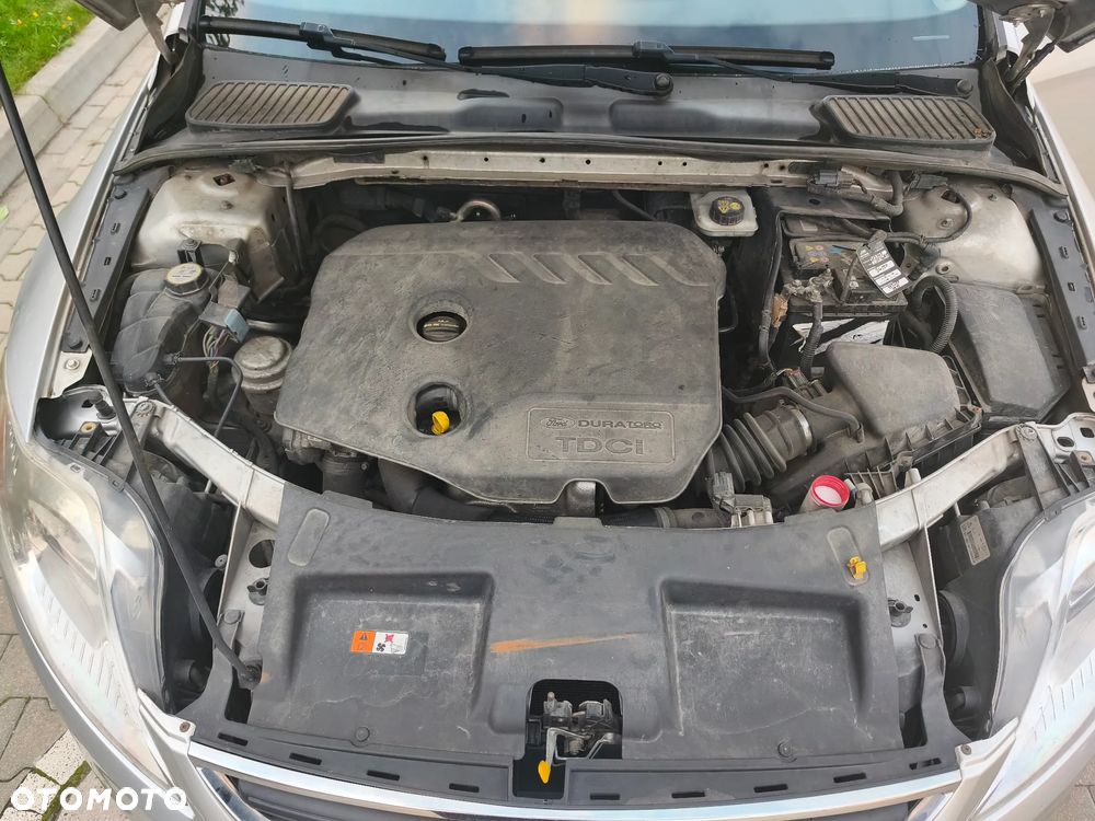 Ford Mondeo 1.6 TDCi Silver X - 10