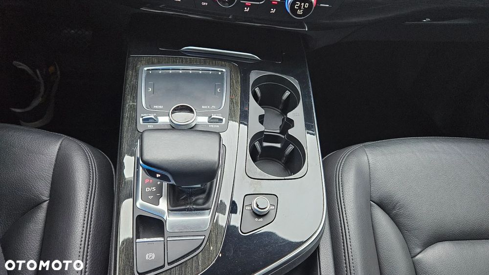 Audi Q7 3.0 TFSI Quattro Tiptr - 18