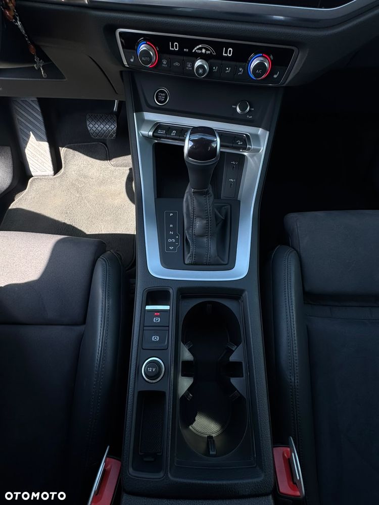 Audi Q3 35 TFSI Advanced S tronic - 28