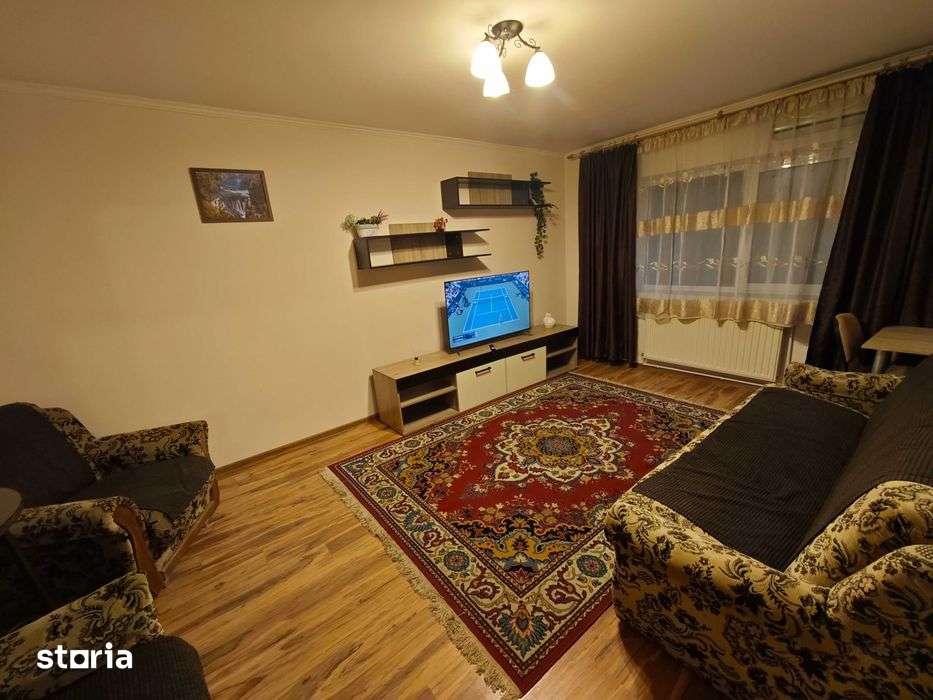 Apartament 3 camere de închiriat — Zona Tătărași — fotografia 1