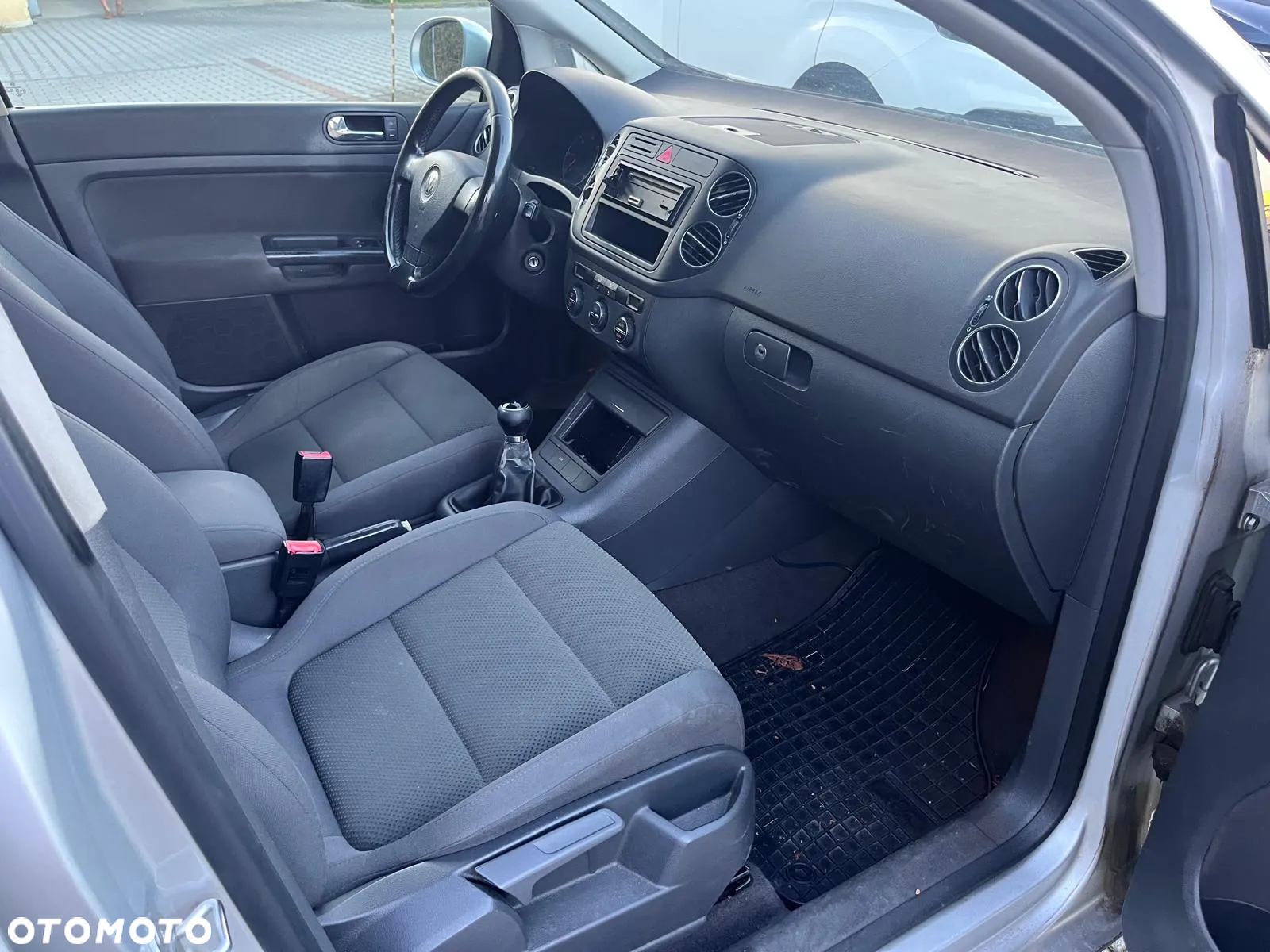 Volkswagen Golf Plus - 11