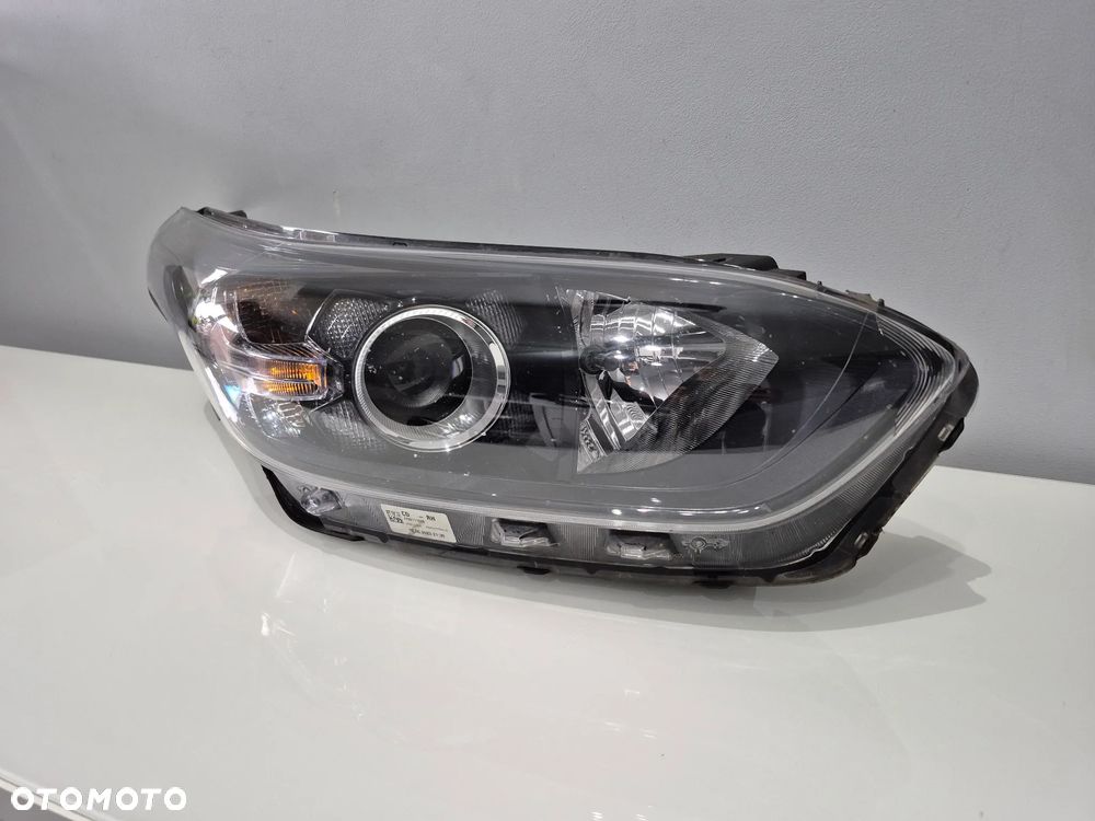 Kia Ceed III 21- lift Lampa reflektor soczewka prawy przód ciemny 12PIN Europa oryginalny - 3