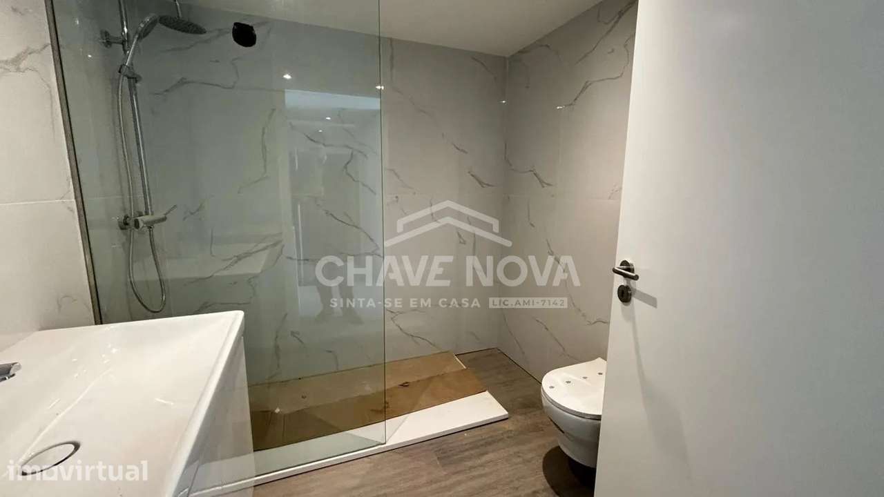 T0 Novo c/ Terraço na Senhora da Hora - Grande imagem: 5/16