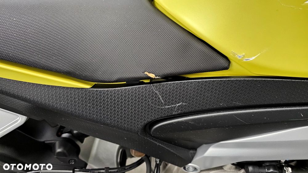 Aprilia Tuono - 19