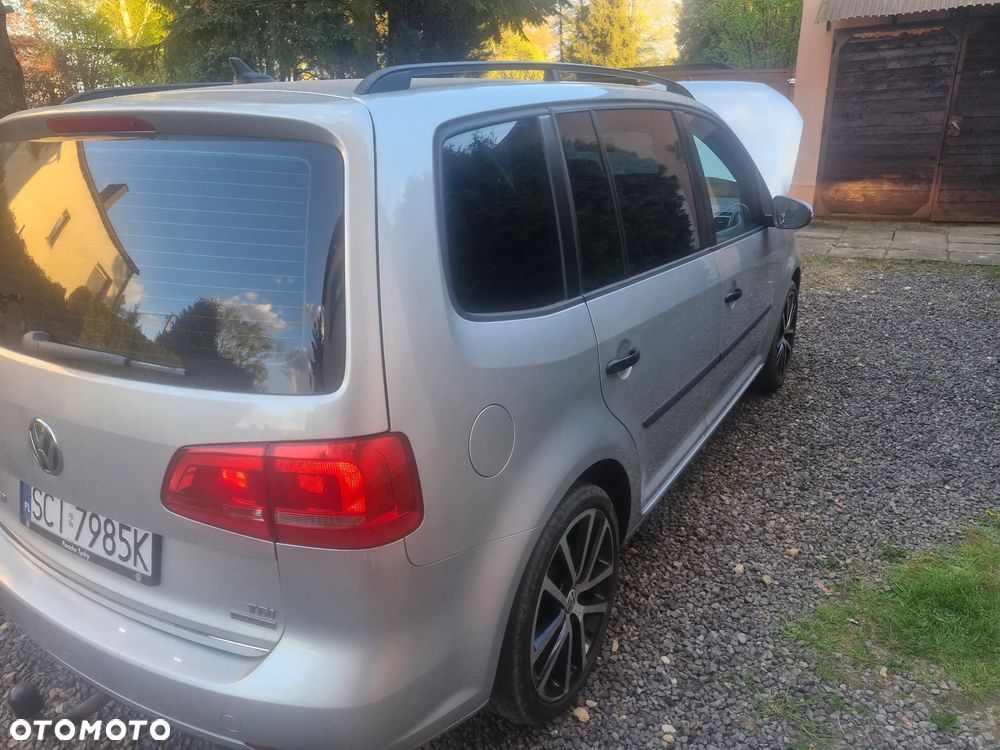 Volkswagen Touran 1.6 TDI DPF BlueMotion Technology Trendline - 5