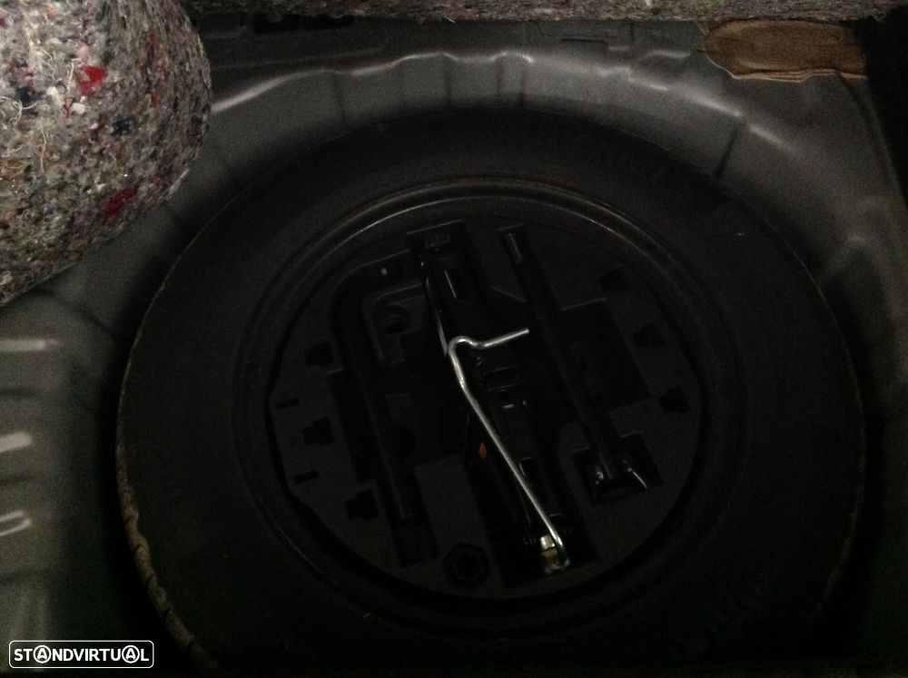 Renault Clio 1.0 TCe Techno - 24