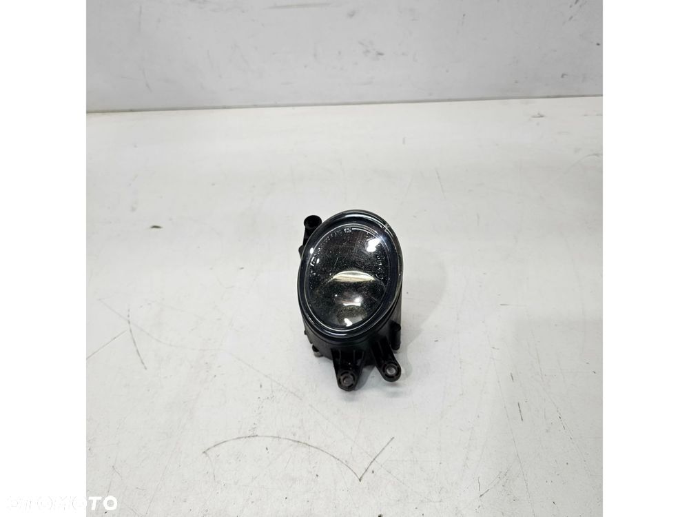 HALOGEN LAMPA PRZECIWMGIELNA LEWY PRZÓD AUDI A4 B6 8E0941699B - 1
