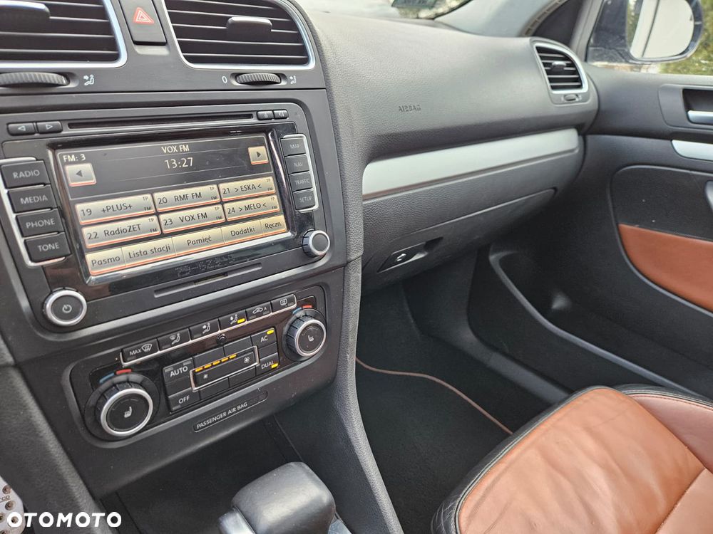 Volkswagen Golf 2.0 TDI Highline DSG - 13