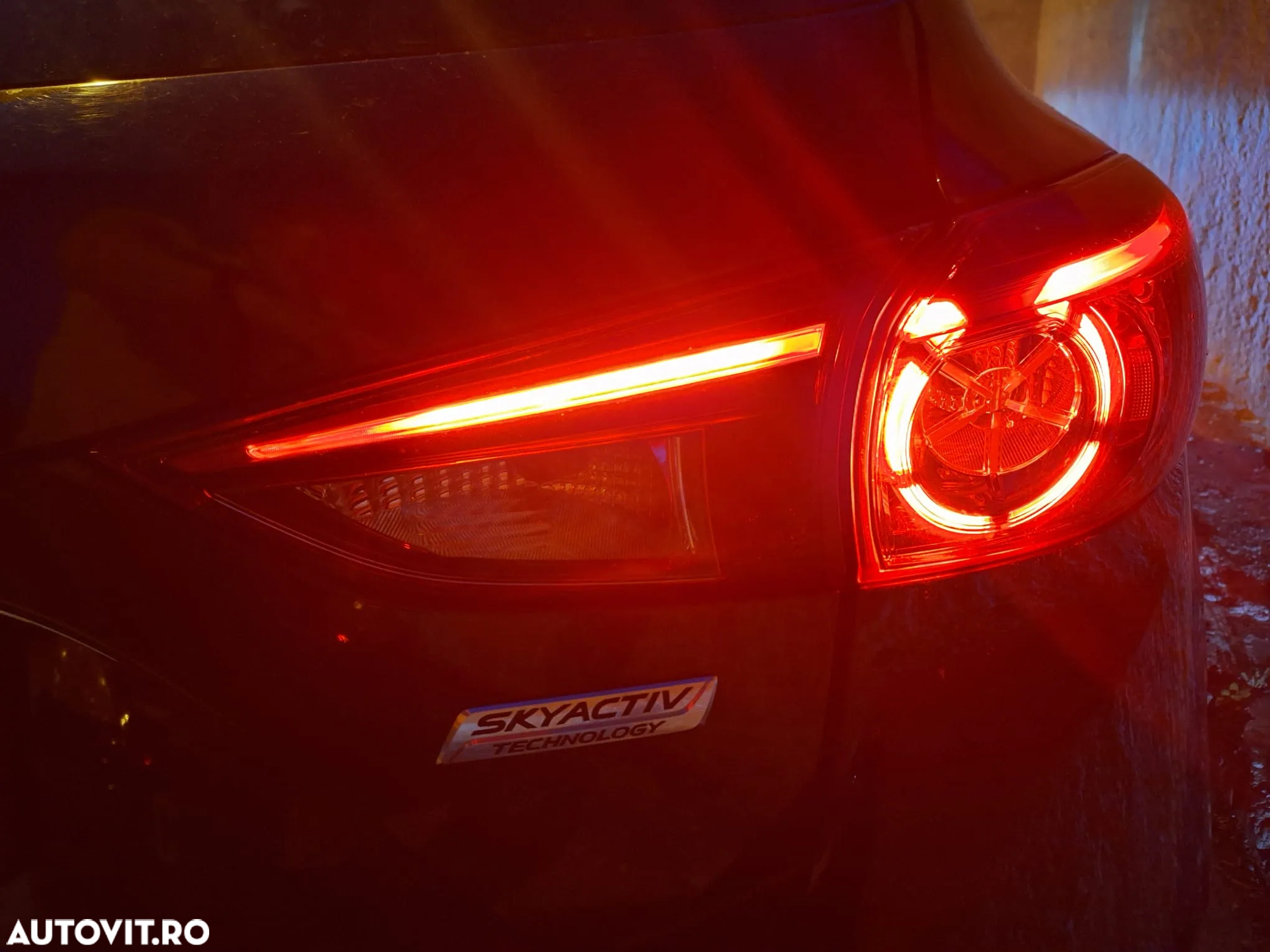 Mazda 3 G165 Revolution Top - 23