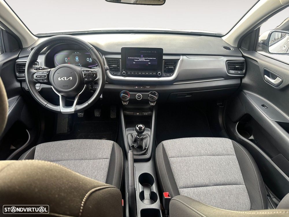 Kia Stonic 1.2 MPi Dynamic - 10