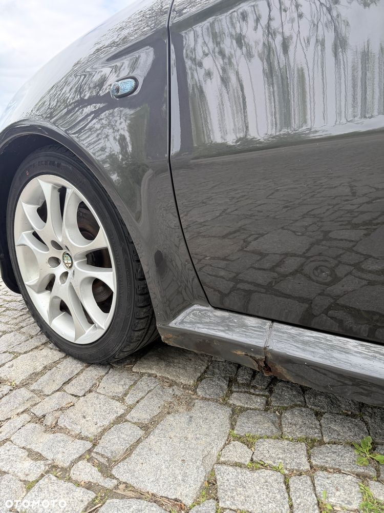 Alfa Romeo GT 1.8TS Impression - 12