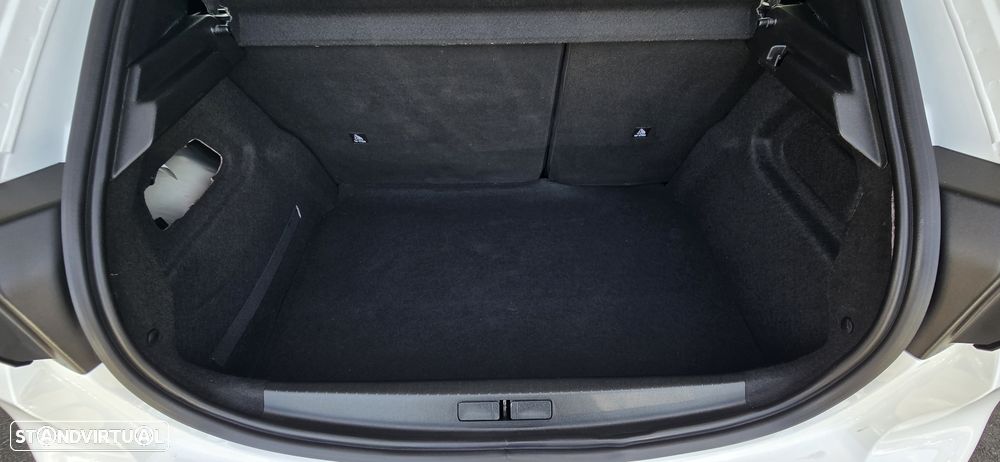 Peugeot 208 PureTech 100 Active Pack - 12