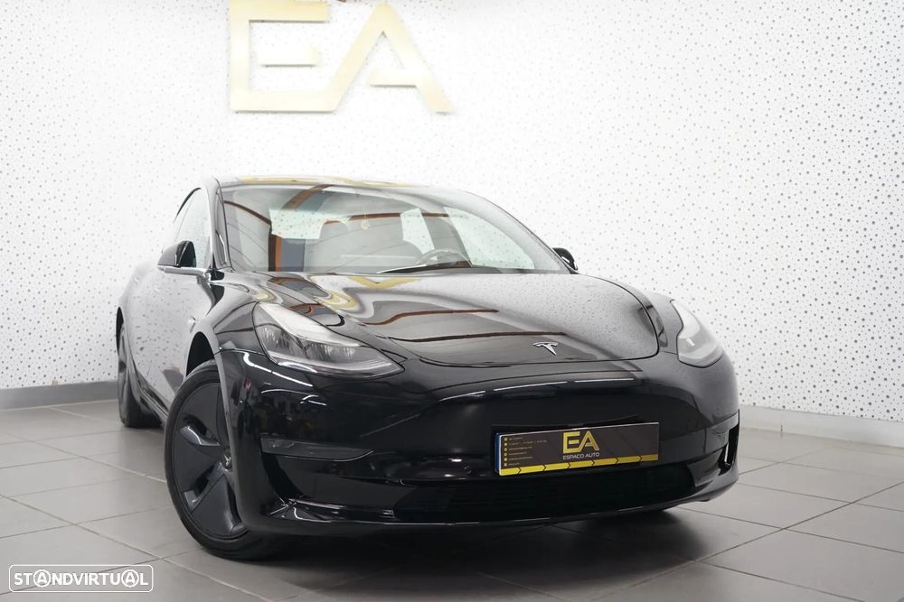 Tesla Model 3 Standard Range Plus RWD