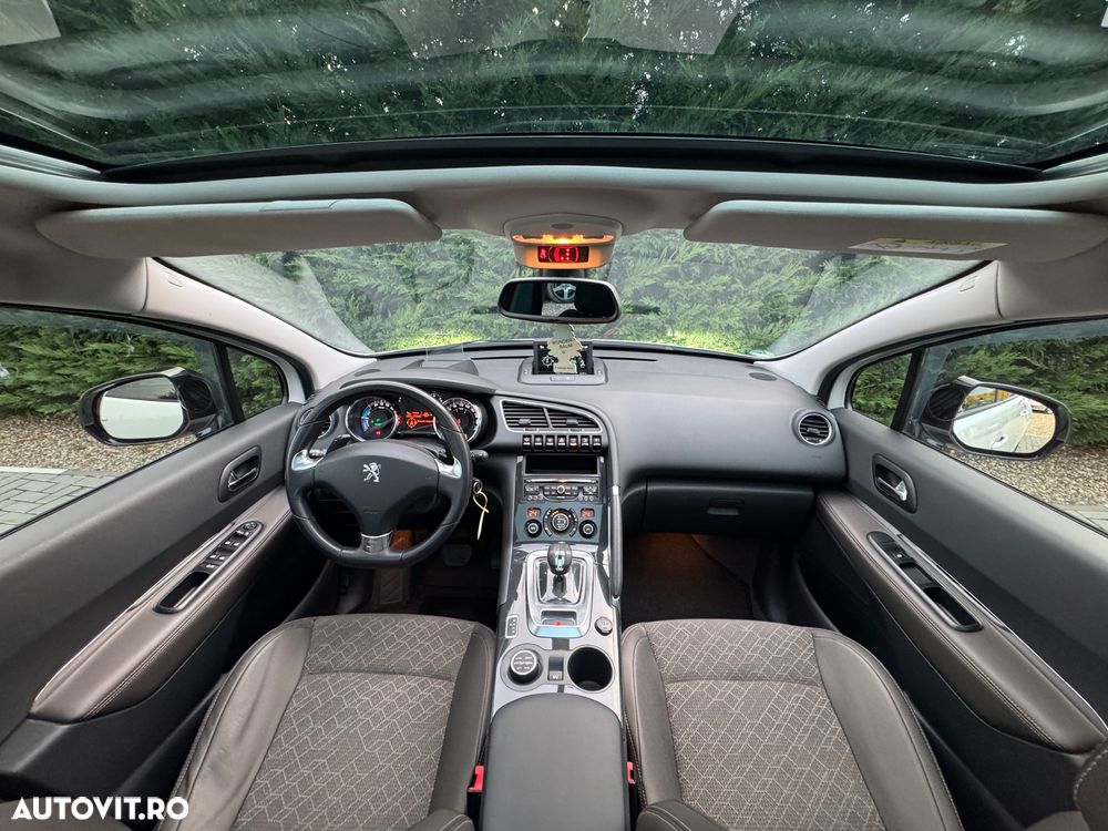 Peugeot 3008 Hybrid4 - 6
