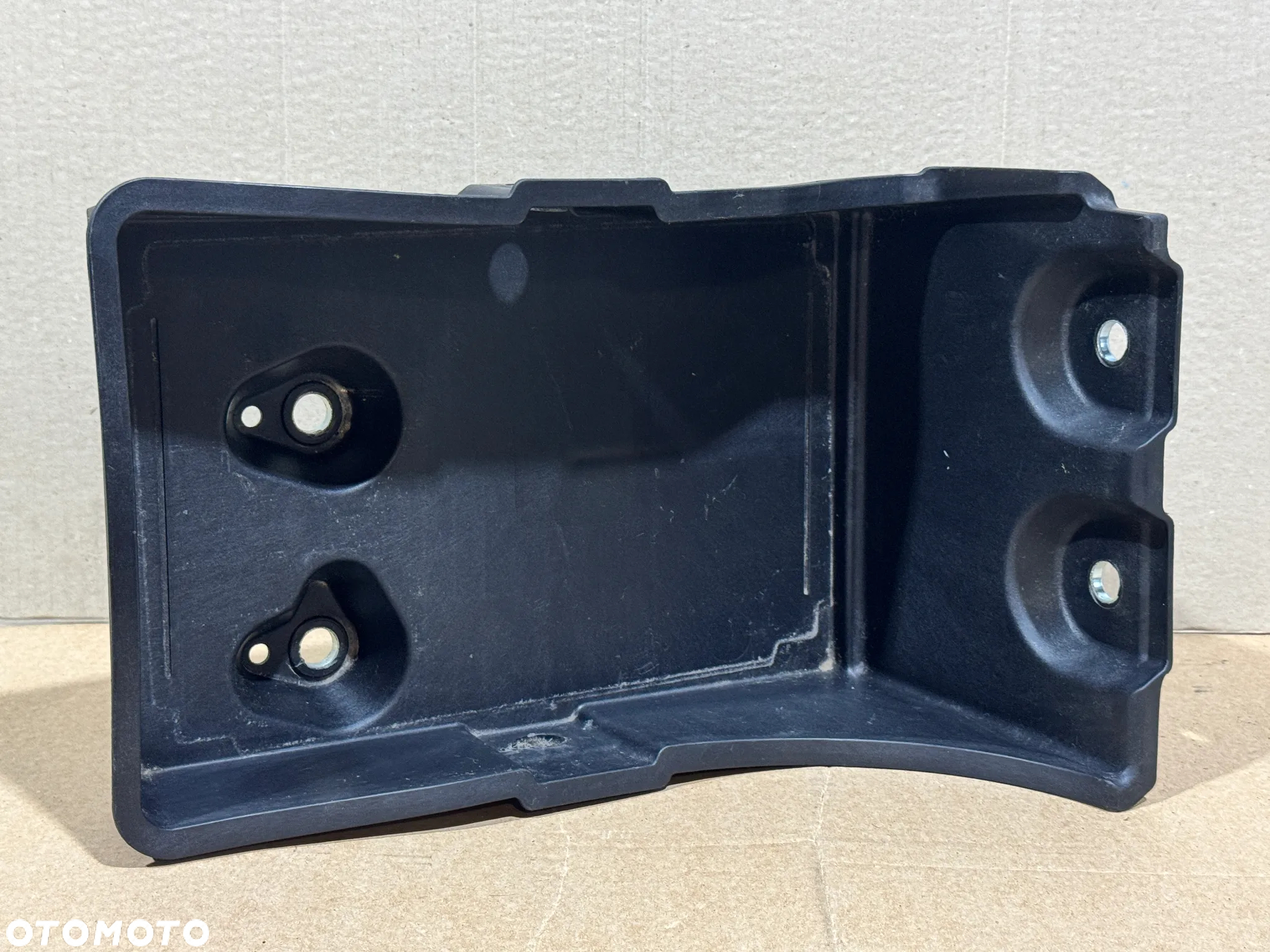 PODSTAWA AKUMULATORA NISSAN NAVARA D23 NP300 64860-4JA1A - 2