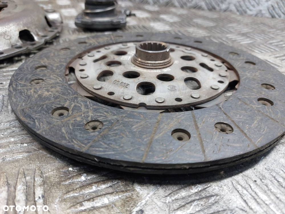 KOŁO DWUMASOWE + TARCZA + DOCISK + ŁOŻYSKO OPOROWE OPEL VECTRA C 2.2 DTI - 4