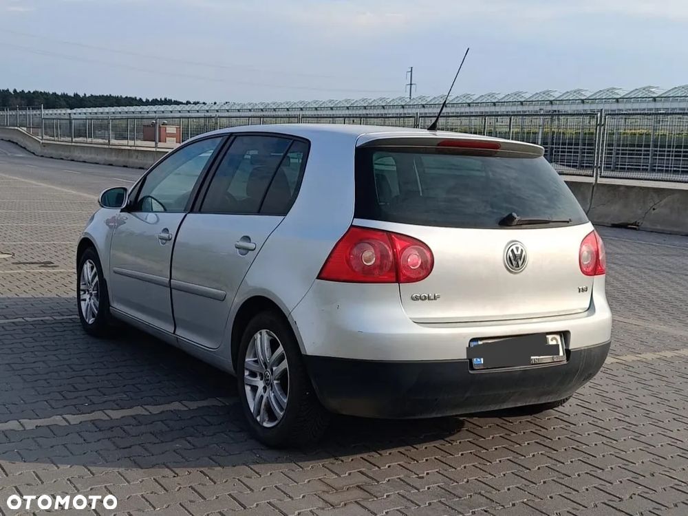 Volkswagen Golf 1.4 TSI Trendline - 5